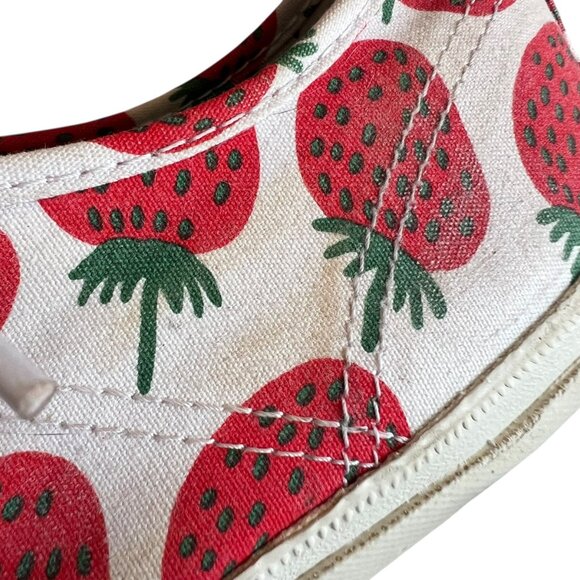 Converse x Marimekko strawberry sneakers low top shoes US womens 9.5 fruit print - Picture 10 of 16